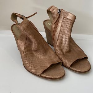 Naturalizer Boot Sandal